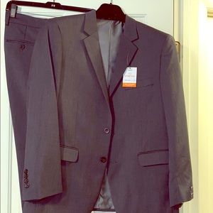 MENS GRAY SUIT NWT